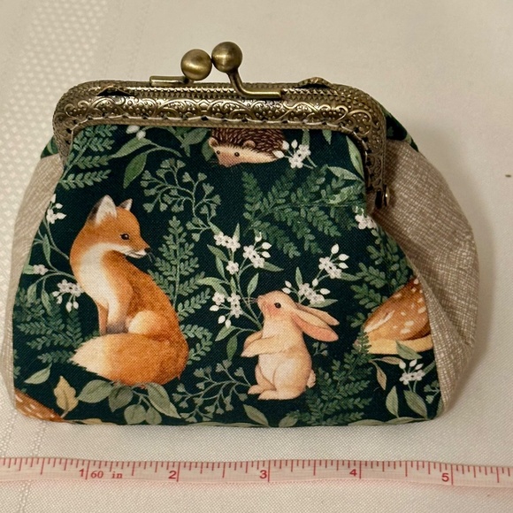 Coin purse clutch with foxes, kiss lock purse, boho theme, woodland theme - Picture 3 of 3